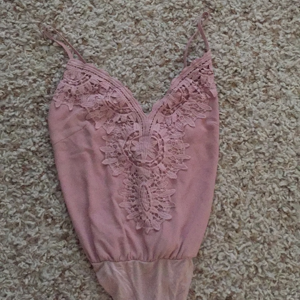 Light pink stylish body suit - Picture 4 of 5